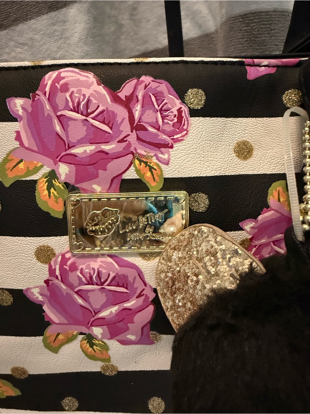 NWT Luv Betsy Johnson Stripe Tote with Bag Charm and Pouch - Picture 3 of 9
